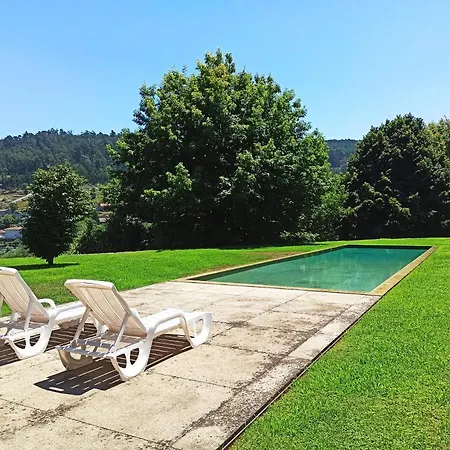 Casa Da Eira - Local Bed and Breakfast 3*